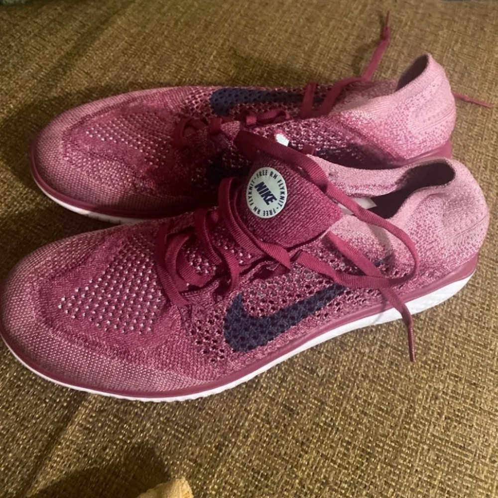 Nike Size 11 running shoes